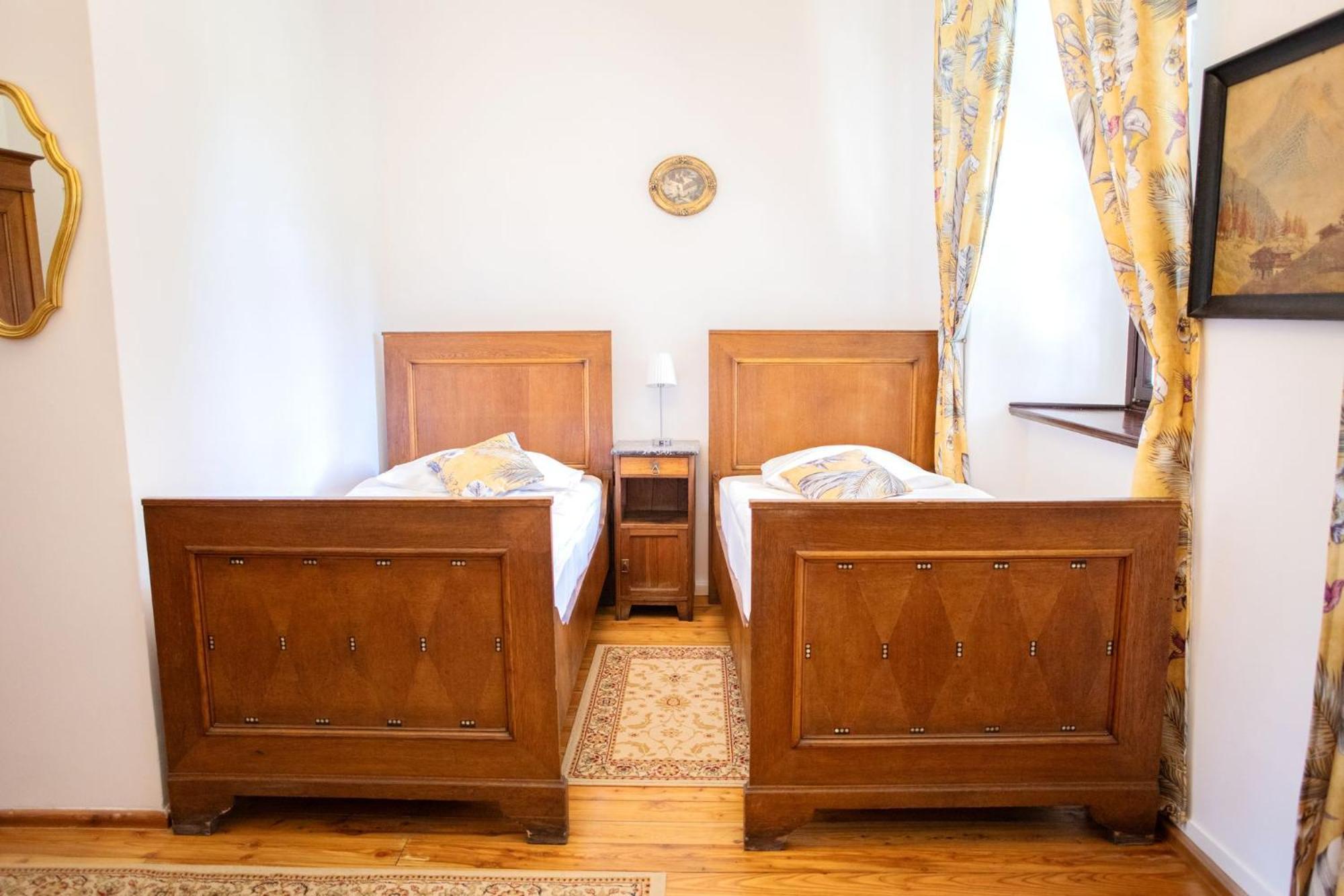 Palac Krobielowice Kąty Wrocławskie エクステリア 写真