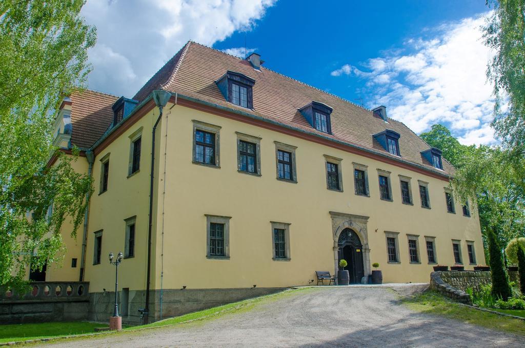 Palac Krobielowice Kąty Wrocławskie エクステリア 写真